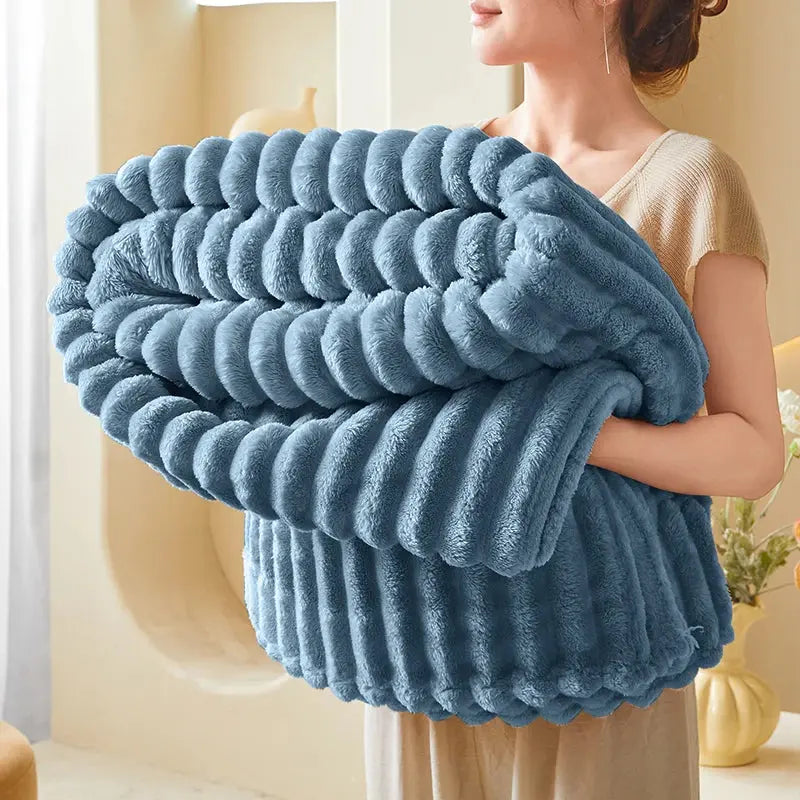 Warm and comfortable striped flannel blanket, faux rabbit fur blanket, soft and warm sofa blanket, ideal for napping, office use Watra